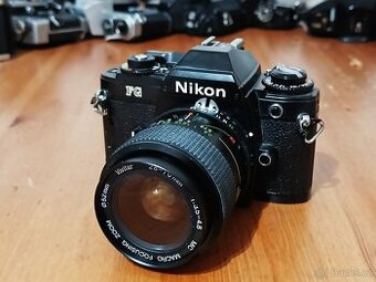 NIKON FG black (Vivitar MC Macro 28-70mm) - 1982