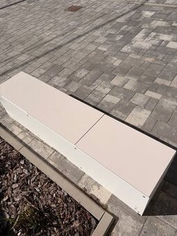 IKEA TV stolek / skrinka BESTA