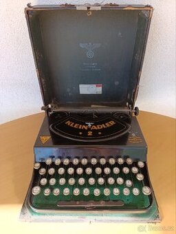 Histrorický psací stroj Klein-Adler 2