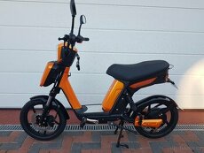 E-Babeta 12Ah - elektrický moped bez SPZ
