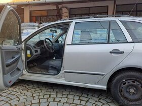 Škoda fabia combi 1.4 16v r.v.2003 sleva - 1