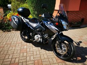 Suzuki DL650 V-Strom - 1