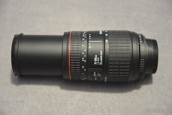 Sigma 70-300 4/5,6D