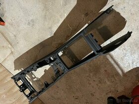 středový tunel Audi A4 B9, A5 8W