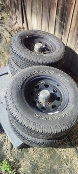 kola na Kia Sorento I pneu Yokohama 245/75R16