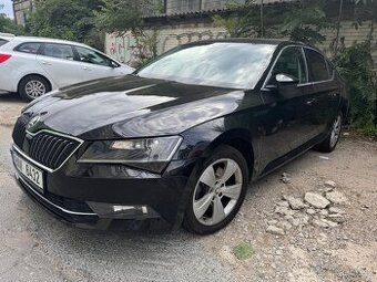 Pronájem SUPERB 3 DSG TDI - Bolt/Uber SLEVA