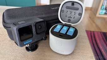 GoPro11 Black plus nabíječka a baterie navíc