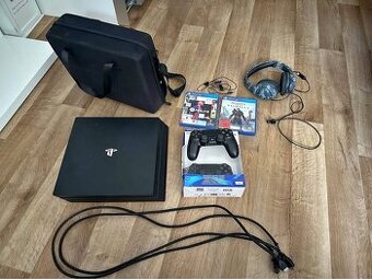 PS4 Pro 1TB + 2 ovladače + hry,sluchátka, taška