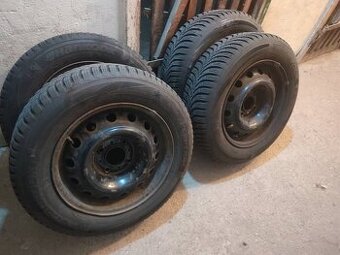 Plechové disky R14 zimní pneu 7 mm 4x108