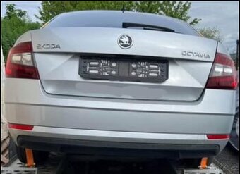 Škoda Octavia 3 fl dily dveře nárazník