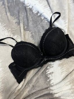 Podprsenka mega push up 80b