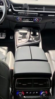 AUDI Q7 , 3.0 TFSI , 245 kw, S-LINE - EXKLUSIVE