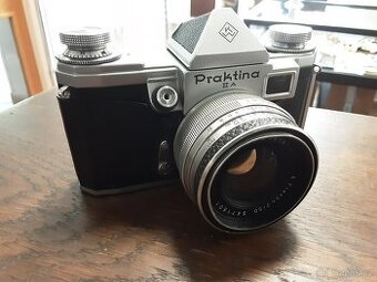 Fotoaparát Praktina FX