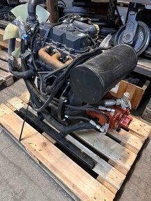 Motor Kubota D1703 3válec 18.5 kW včetně hyd. čerpadla atd