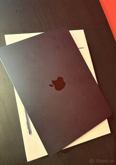 MacBook Air 13" M2 16GB RAM 256GB STORAGE