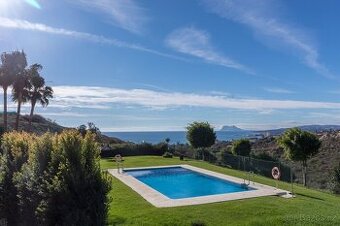 Na prodej apartmán v Manilvě s výhledem na moře