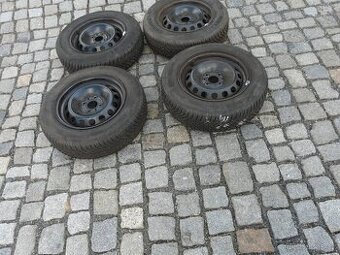 ZIMNÍ PNEU + DISKY 165/70R14 FIAT 14" PANDA