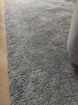 Koberec kusový šedý Stoense