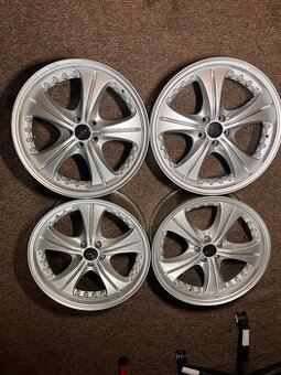 Alu kola 5x100 Oxigin r18 et35