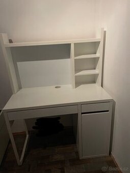 Toaletní stolek / kosmetický stůl / psací stůl