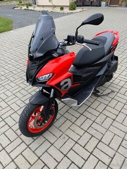 Aprilia SR GT 125 Sport - 1