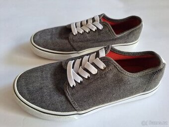 Tenisky. vel.35, zn. H&M