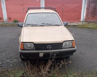 Opel ascona