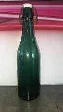 STARÁ SKLENĚNÁ LAHEV S PORCELÁNOVÝM UZÁVĚREM