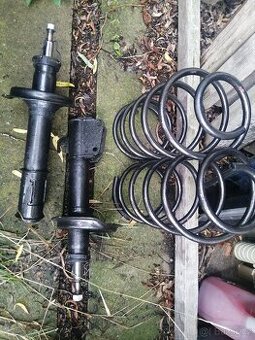 Fiat Croma 154 1991-1996 tlumiče a pružiny přední