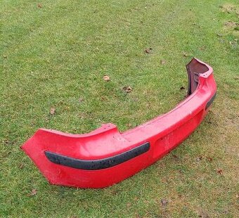 VW Golf 4 zadní nárazník