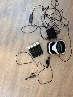 PlayStation VR headset, kamera, 4× Move ovladač