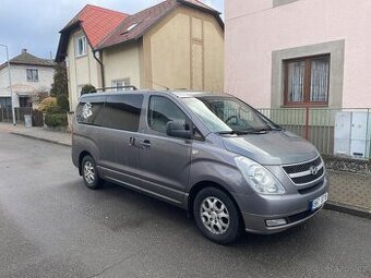 Hyundai H1 2.5 CRDi 125 KW 8 míst