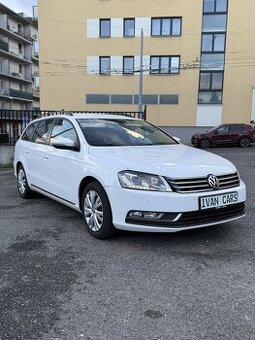 Volkswagen Passat B7 • 2.0 TDI 103 kW • Automat • Serviska • - 1