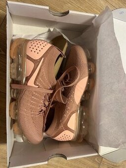 Dámské boty nike air vapormax růžové