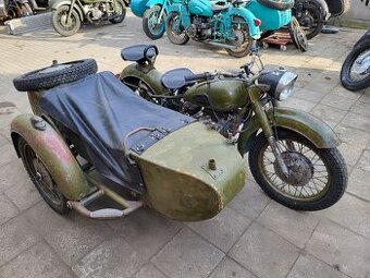 Dněpr,Ural-originál vojenský MW 750 s pohonem sajdy
