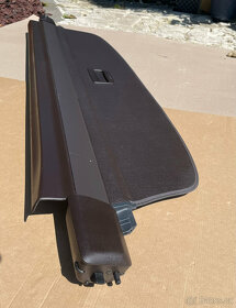 Roleta kufru Passat B7 hnědá