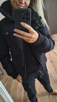 Černá zimní bunda, vel S/36