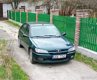 Peugeot 306