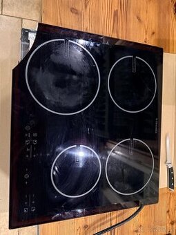 Indukční varná deska ELECTROLUX