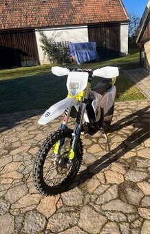 Husqvarna FE 450 2024 88mth - 1