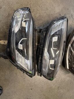 Světla Renault Megane Scenic IV led