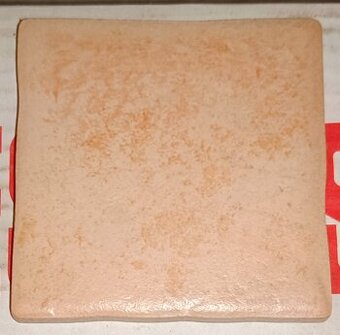 Kvalitní italské obklady 10 x 10 cm, celkem cca 6 m²