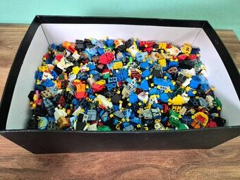 Lego figurky mix 2,3 kg - 1