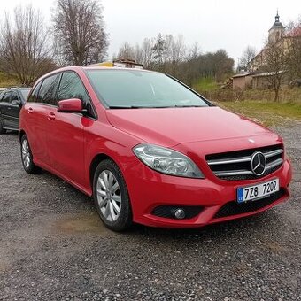 Mercedes W 246 B 180, r.v. 8/2012