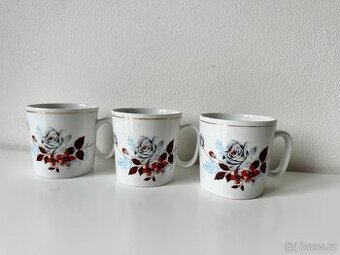 Krásné retro hrnečky