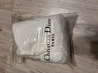 Luxusní bílá hoodie s plastickým vzorem (Styl Dior Oblique)