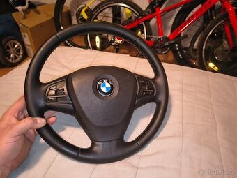 BMW X5 f15 volant VÝHŘEV Vibrace