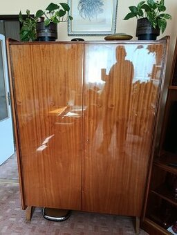 Obývací stěna + skříň