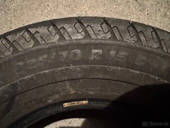 Matador maxilla 225/70 r15 C nové