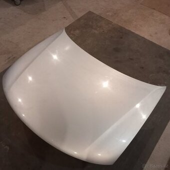 VW Passat b5 - kapota